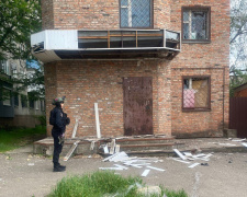 Ворожі обстріли на Донеччині: поранені троє цивільних, зруйновано житлові будинки