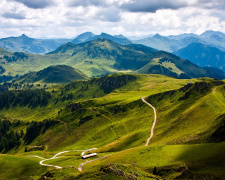 Переселенці та діти військових можуть безкоштовно відпочити в Карпатах