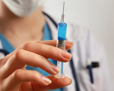 В Україну доставили дитячу вакцину проти коронавірусу:  чи обов&#039;язкове щеплення