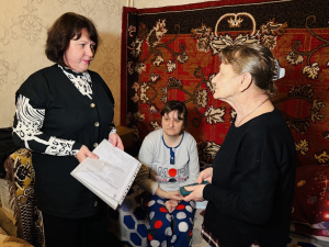 Від виїзних прийомів до домашніх візитів: як працює УСЗН Покровської громади в евакуації