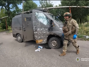 Російський дрон поранив поліцейського екіпажу "Білий янгол" під час евакуації з Покровська
