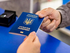 Паспортний стіл у Слов'янську поновив свою роботу