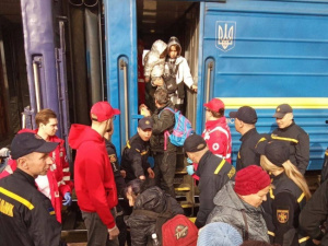 З Покровська відправився ще один евакуаційний потяг: як записатись на виїзд до безпечних регіонів