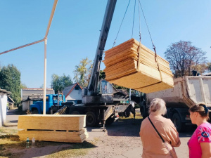 Комунальники розпочали ліквідацію наслідків обстрілів в Родинському