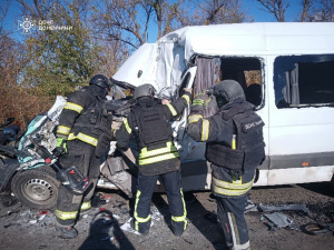 Смертельна ДТП за участю маршрутки під Покровськом - багато травмованих