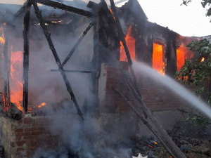 Росіяни понад 1300 разів били по Донеччині за добу: семеро людей поранені