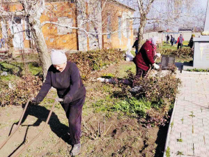 У Покровській громаді проходить толока: як і де прибирають