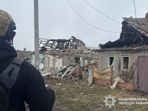 На Донеччині п'ятеро людей отримали поранення, серед них є дитина: деталі