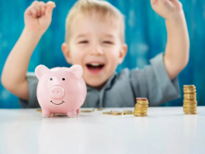 Частина дітей у прифронтових областях отримає 6500 грн допомоги: рішення Кабміну