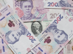 Частина пенсіонерів може отримати доплату: кому передбачені додаткові гроші