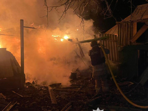 Двоє цивільних поранені через російські атаки на Донеччині: пошкоджено житло та інфраструктуру