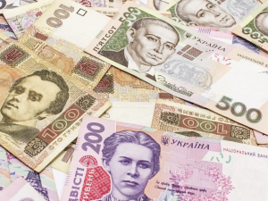 Українців звільнили від низки платежів: кого це торкнеться і за що тепер не доведеться платити