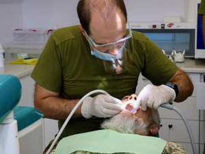 Для військових і ветеранів анонсували ще один пакет стоматологічної допомоги