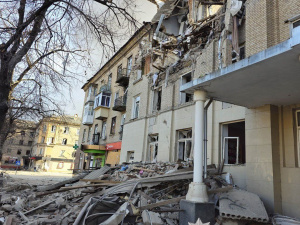 Росія вдарила по мирних містах: десятки поранених і зруйновані будинки