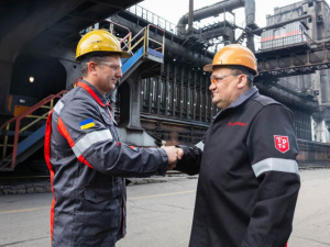 Підвищення зарплат у промисловості: чому великі підприємства інвестують у працівників