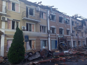 Російські атаки на Донеччину: двоє загиблих, дев’ятеро поранених, зруйновані лікарні та житло