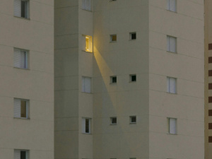 В Україні переобладнають порожні будівлі для житла переселенців: що відомо