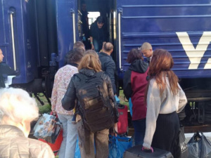 “Дорога життя” під прицілом: з Покровська за минулий тиждень евакуювали понад 70 людей