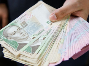 В Україні зросли мінімальні та максимальні пенсії: хто і скільки отримуватиме 2026 року