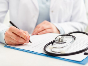 Як українцям старше 40 років отримати 2 тисячі гривень для скринінгу здоров'я: деталі