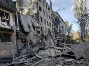 Донеччина під вогнем: поліція повідомила про жертви та руйнування