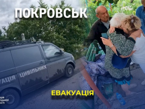 Окупанти руйнують Покровську громаду: як проходить евакуація цивільних