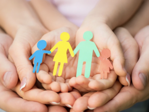 Базова соцдопомога і "Зимова підтримка": що потрібно знати 2025 року