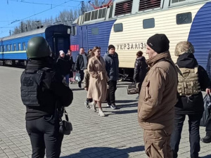 Евакуаційний потяг з Покровська курсуватиме на Рівненщину: який графік