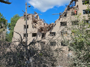 Росіяни понад тисячу разів атакували Донеччину за добу: є загиблий і поранені
