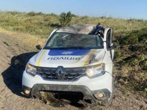 Поцілили в автівку: на Донеччині ворожий дрон вбив поліцейського