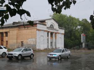 Жителі Родинського не бажають залишати місто, але змушені евакуюватися: реалії місцевого життя