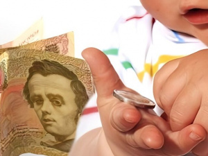 Усі дитячі виплати можна буде отримувати на один рахунок: що зміниться для батьків