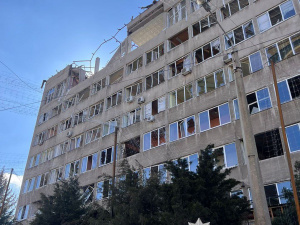 Росія вдарила по Донеччині: є загиблий і поранені, пошкоджено десятки будинків