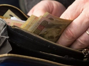 Діє новий порядок виплати пенсій для ВПО та для тих, хто проживає за кордоном чи в окупації