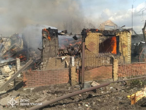 Окупанти скинули на Родинське півтонну бомбу: деталі від ДСНС