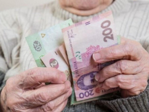 Хто з пенсіонерів отримає збільшення виплат у червні