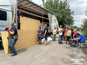 Благодійники-партнери Покровська допомагають покровчанам відновитися після обстрілів