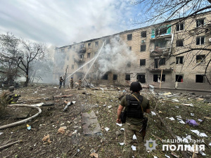 Один вбитий та троє поранених внаслідок російських атак у Донеччині: поліція фіксує наслідки