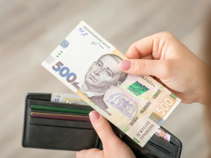 Естонська рада надасть українцям грошову допомогу: 10 800 грн для постраждалих від війни