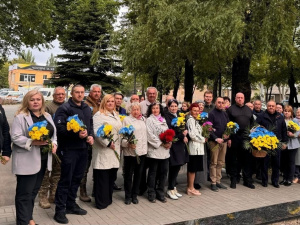 У Покровську вшанували пам'ять борців проти нацизму та сучасних захисників України
