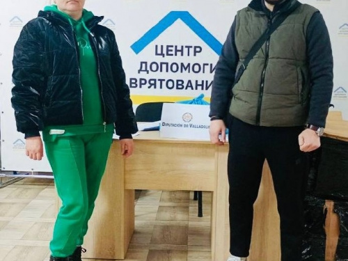 Переселенці з Покровської ТГ у Чернівцях отримали гуманітарну допомогу