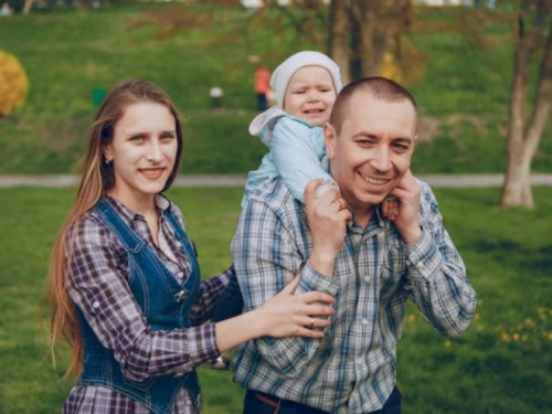 Від весілля до народження малюка: Метінвест продовжив соціальні виплати для працівників у 2026 році